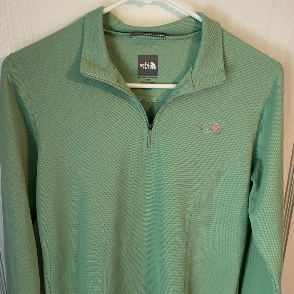 Mint green North Face lightweight pullover - Picture 2 of 4